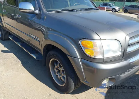 2004 Toyota Tundra Sr5 V8 z USA, uszkodzony, nr VIN 5TBDT44164S452789